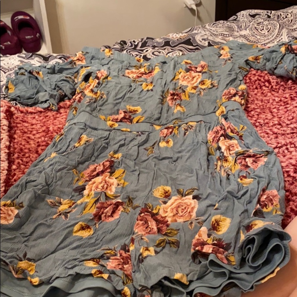$20 - Picture 1 of 2